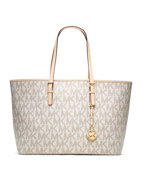 michael kors jet set logo multifunction satchel vanilla|Michael Kors jet set pouch.